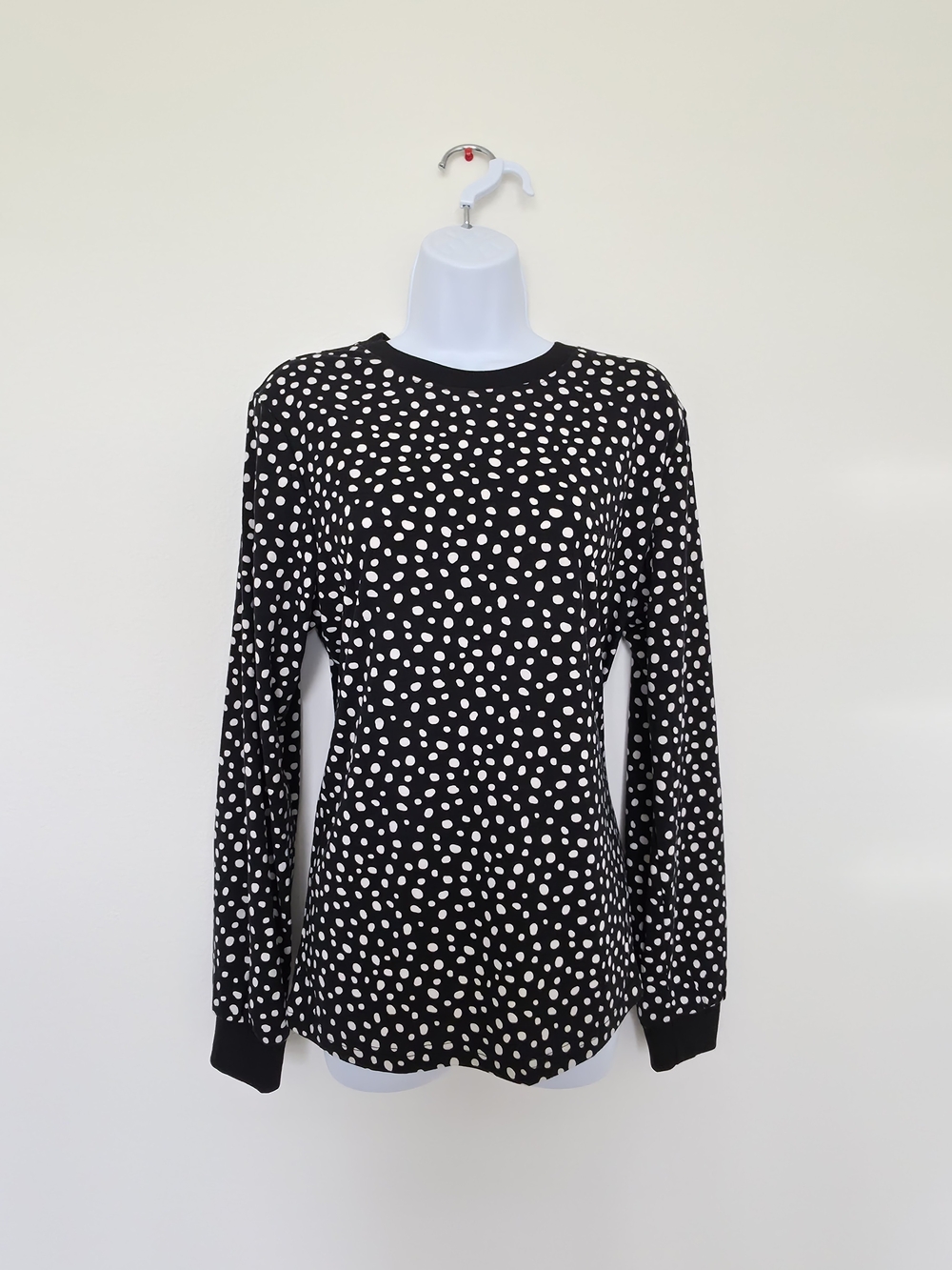 Polka Dot Long Sleeve Crew Neck Top - Black/White